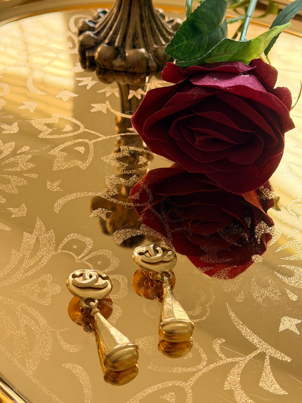 Chanel Vintage Coco Mark Swing Gold Earrings