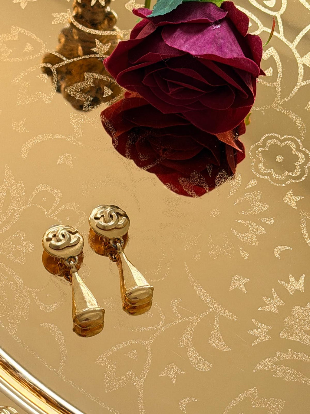 Chanel Vintage Coco Mark Swing Gold Earrings