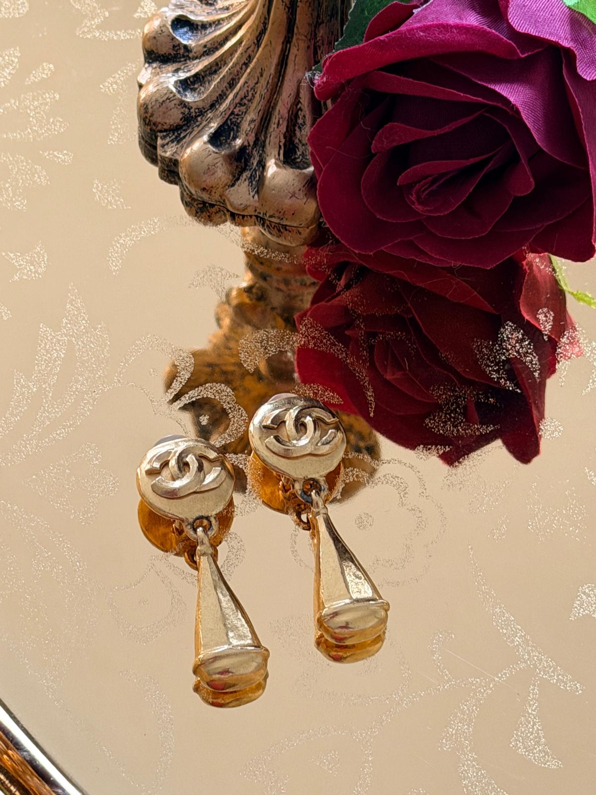 Chanel Vintage Coco Mark Swing Gold Earrings