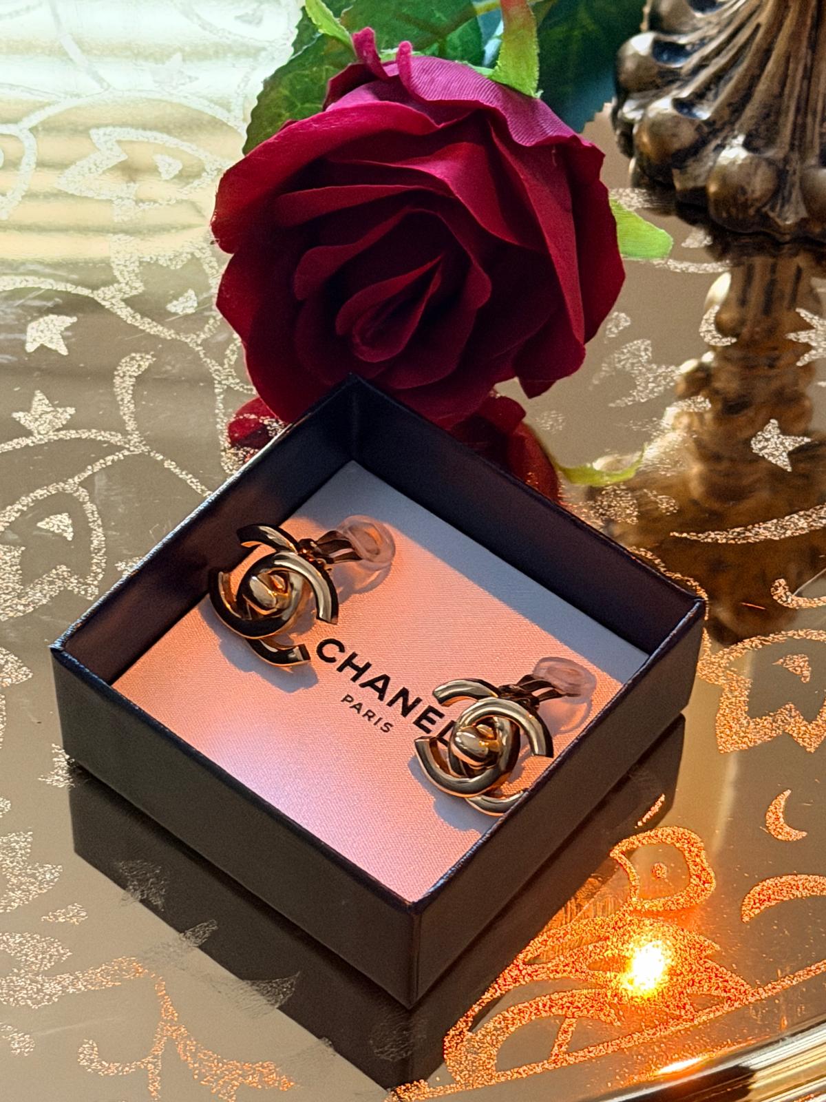 Chanel Vintage CC Turnlock Gold Earrings