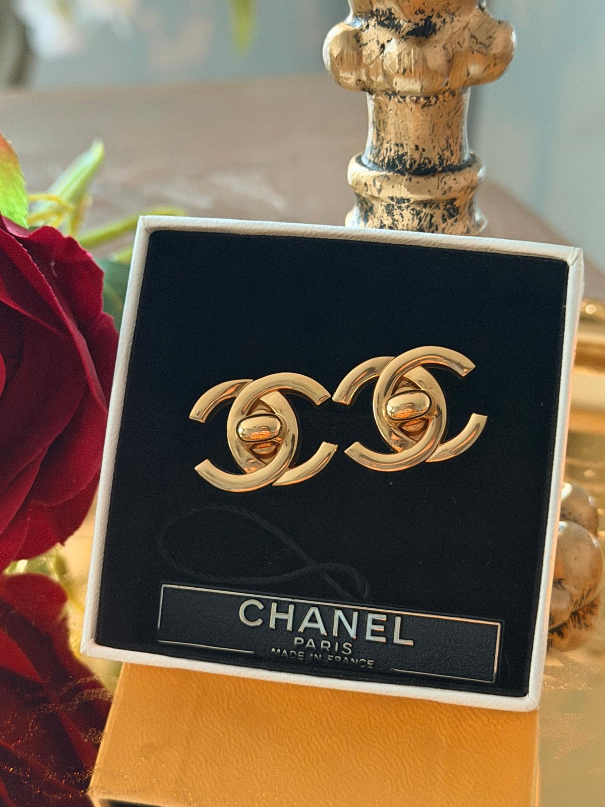 Chanel Vintage CC Turnlock Gold Earrings