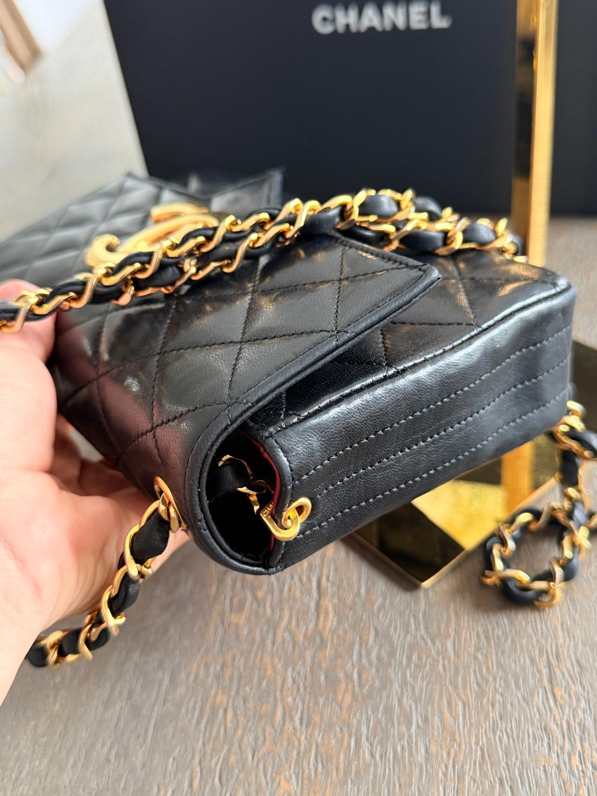 Chanel Vintage Matelasse Mini Shoulder Bag Black Lambskin Leather Single Flap 1986 - 1989