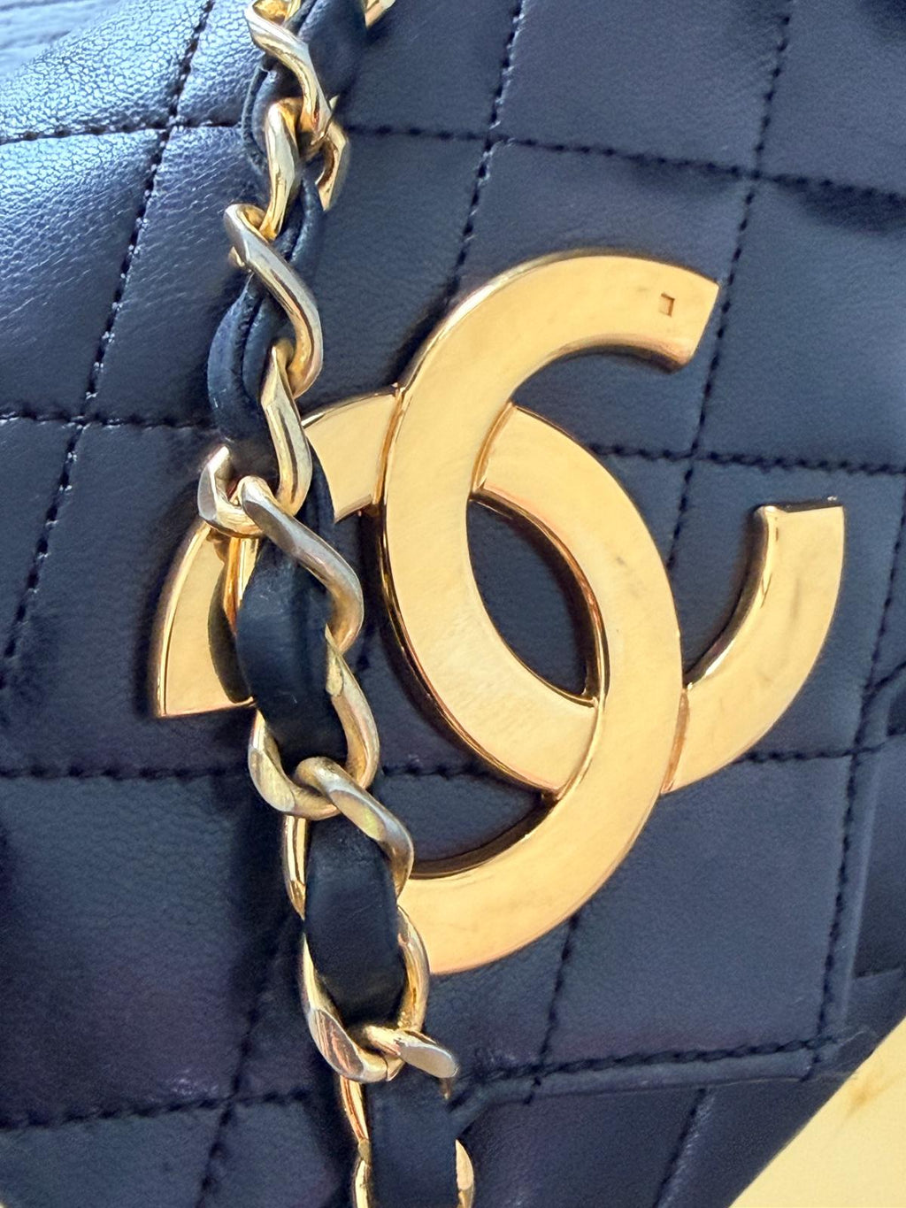 Chanel Vintage Matelasse Mini Shoulder Bag Black Lambskin Leather Single Flap 1986 - 1989